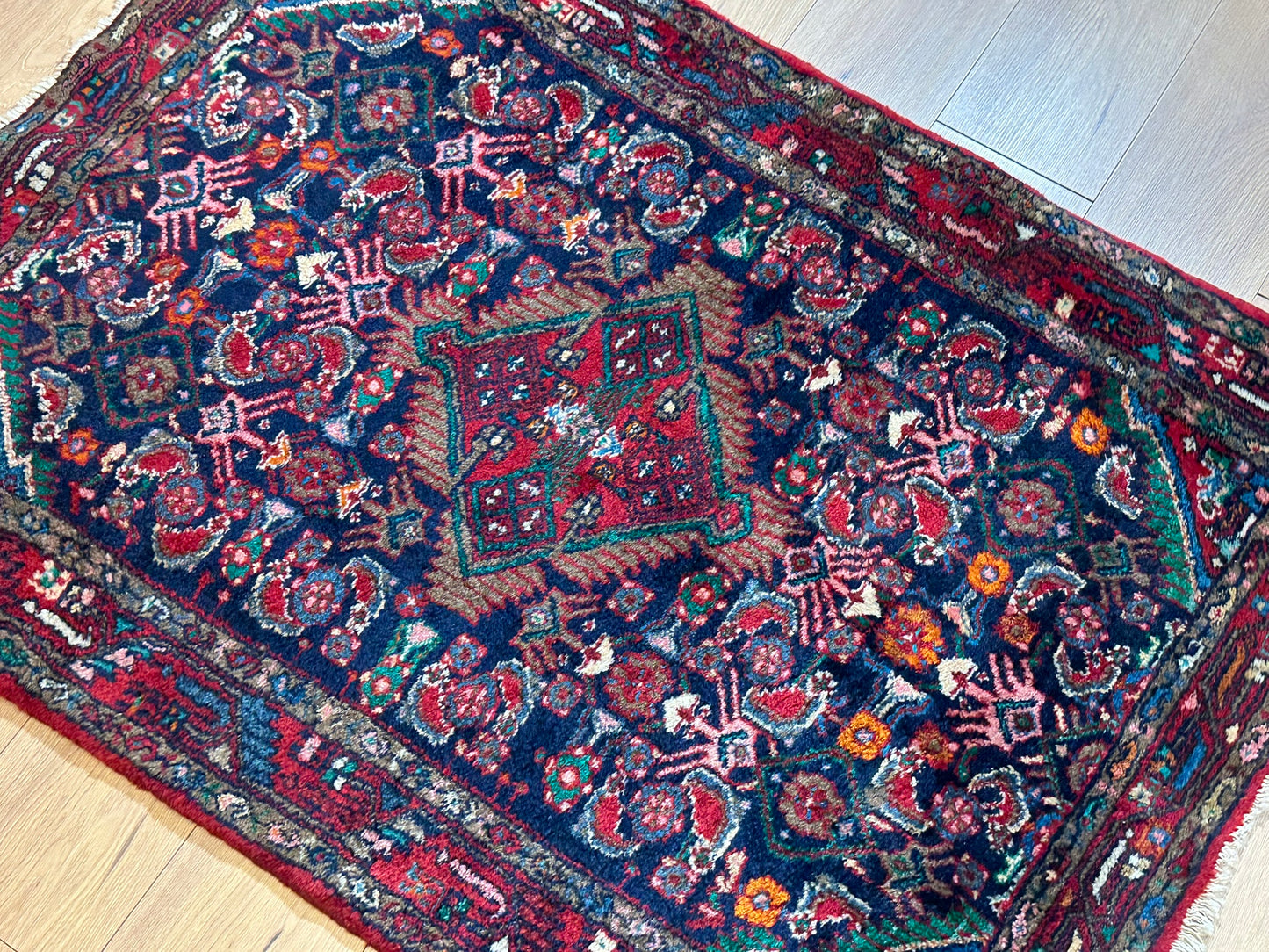 Orientteppich handgeknüpft Hamadan Art Deco 147x105 cm