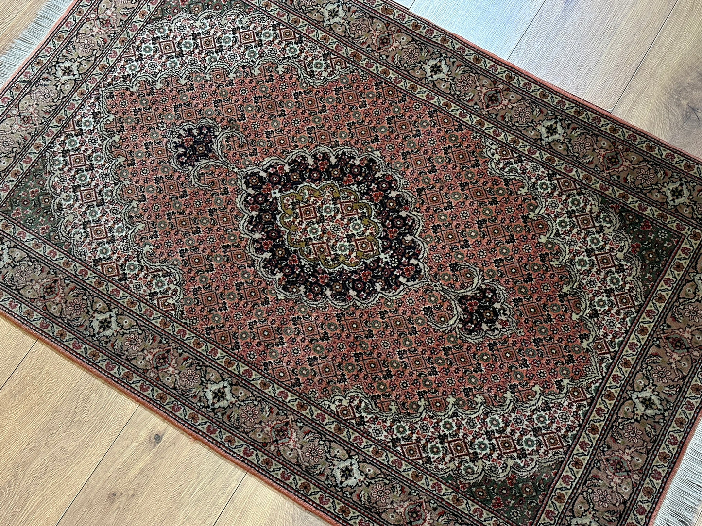 Orientteppich Täbriz 50 Raj mit Seide Handgeknüpft Altrosa 124x80 cm