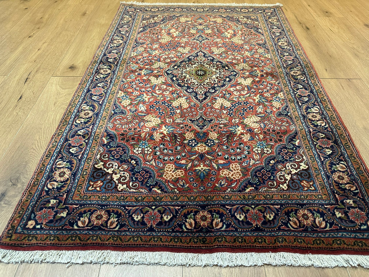 Orientteppich handgeknüpft 157x102 cm Sarough Schurwolle