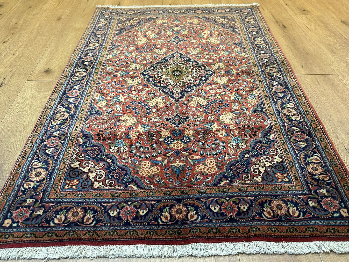 Orientteppich handgeknüpft 157x102 cm Sarough Schurwolle