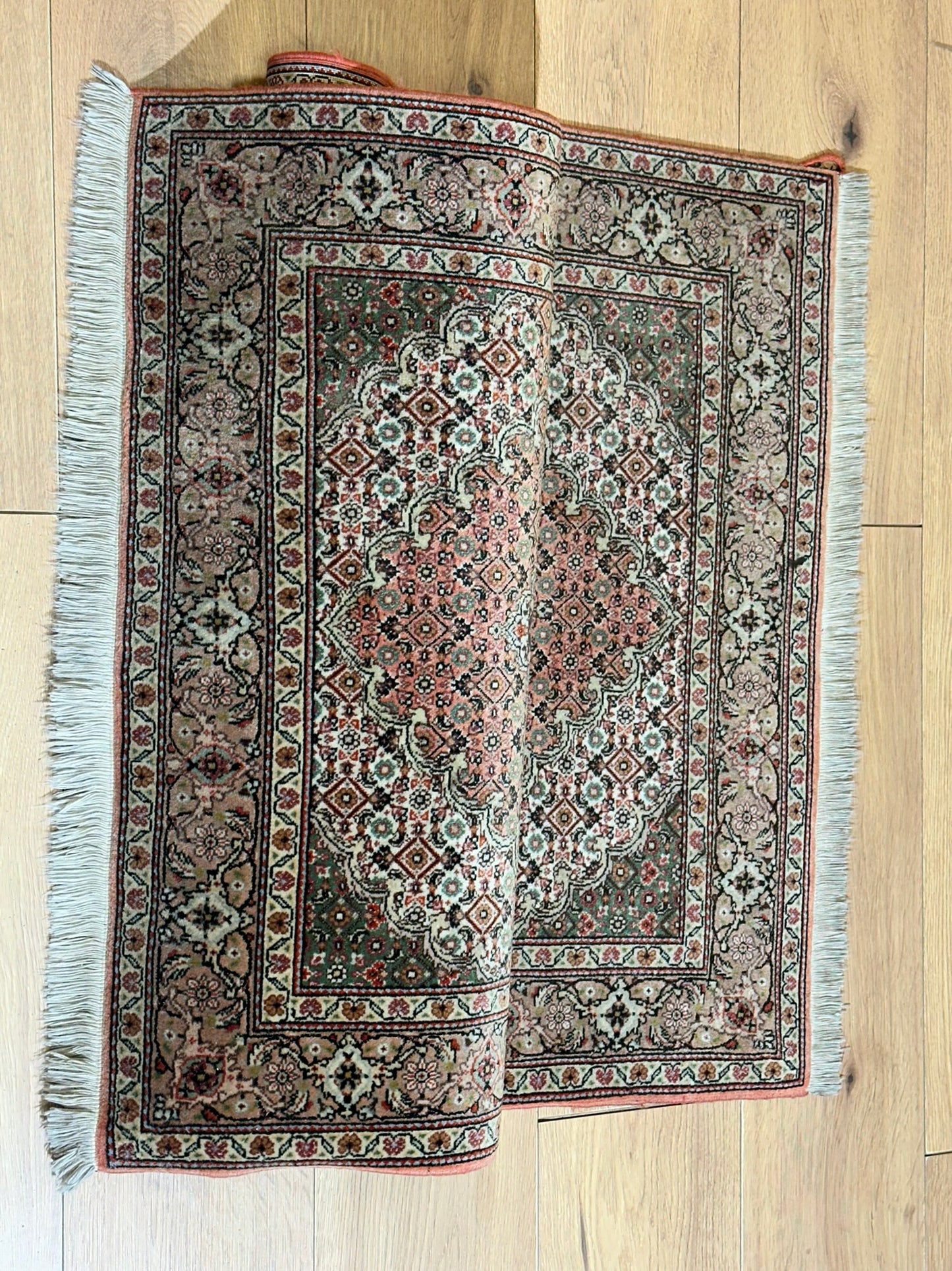 Orientteppich Täbriz 50 Raj mit Seide Handgeknüpft Altrosa 124x80 cm