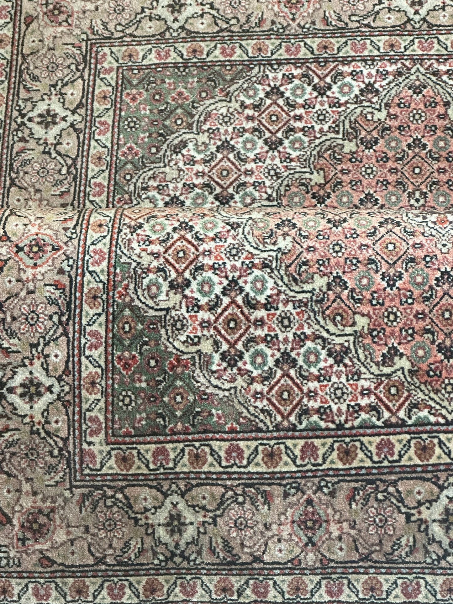 Orientteppich Täbriz 50 Raj mit Seide Handgeknüpft Altrosa 124x80 cm
