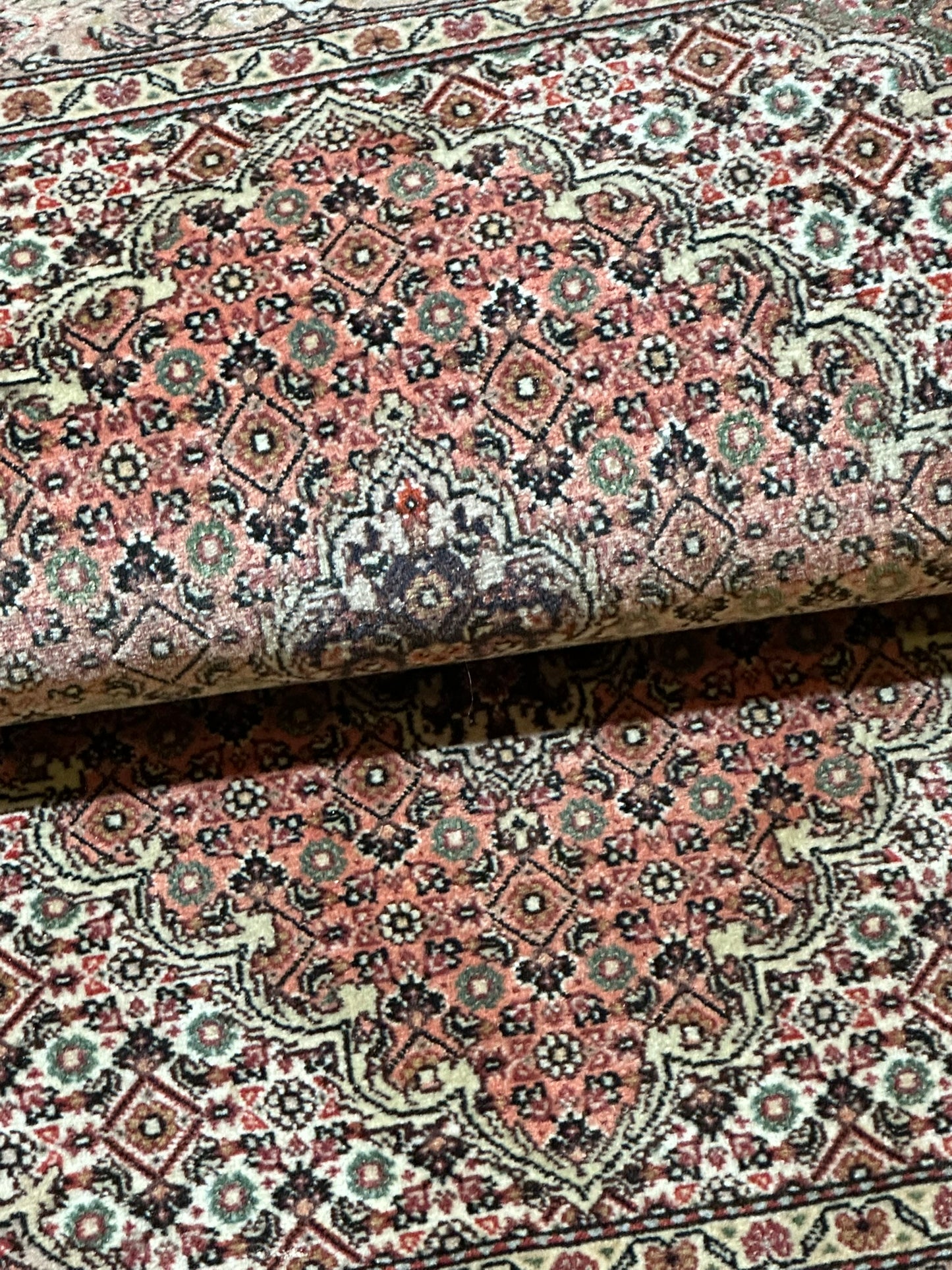 Orientteppich Täbriz 50 Raj mit Seide Handgeknüpft Altrosa 124x80 cm