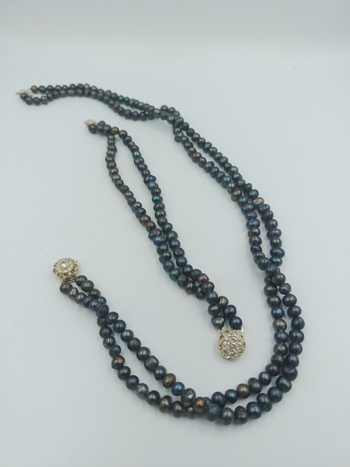 Elegantes Perlen-Set mit Strass-Schließe (Collier & Armband) Kette