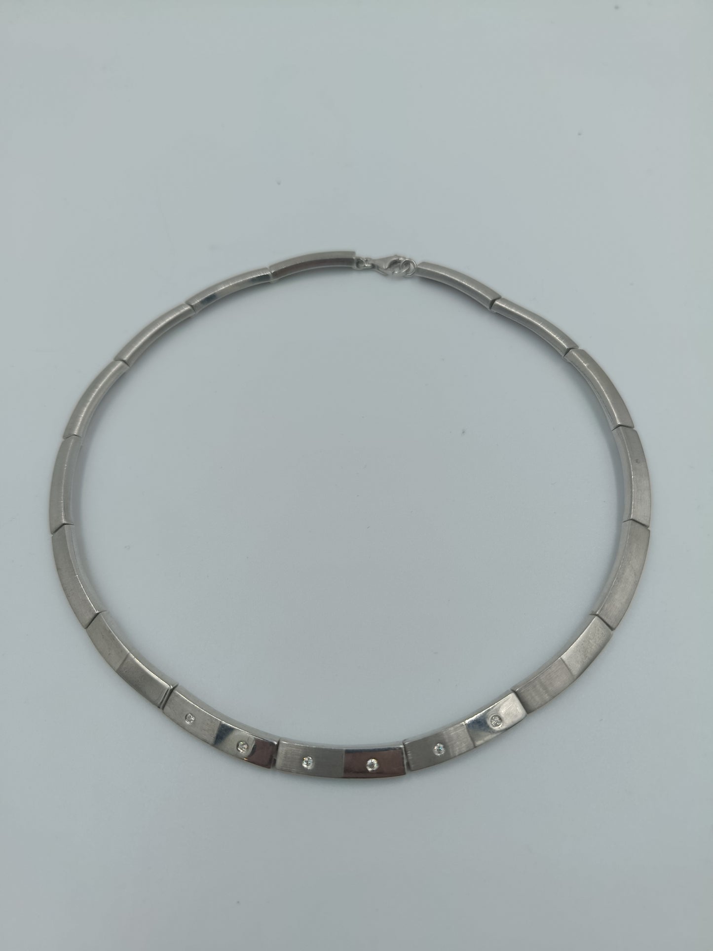 Elegantes Collier aus 925er Silber mit Ziersteinen Kette Silber