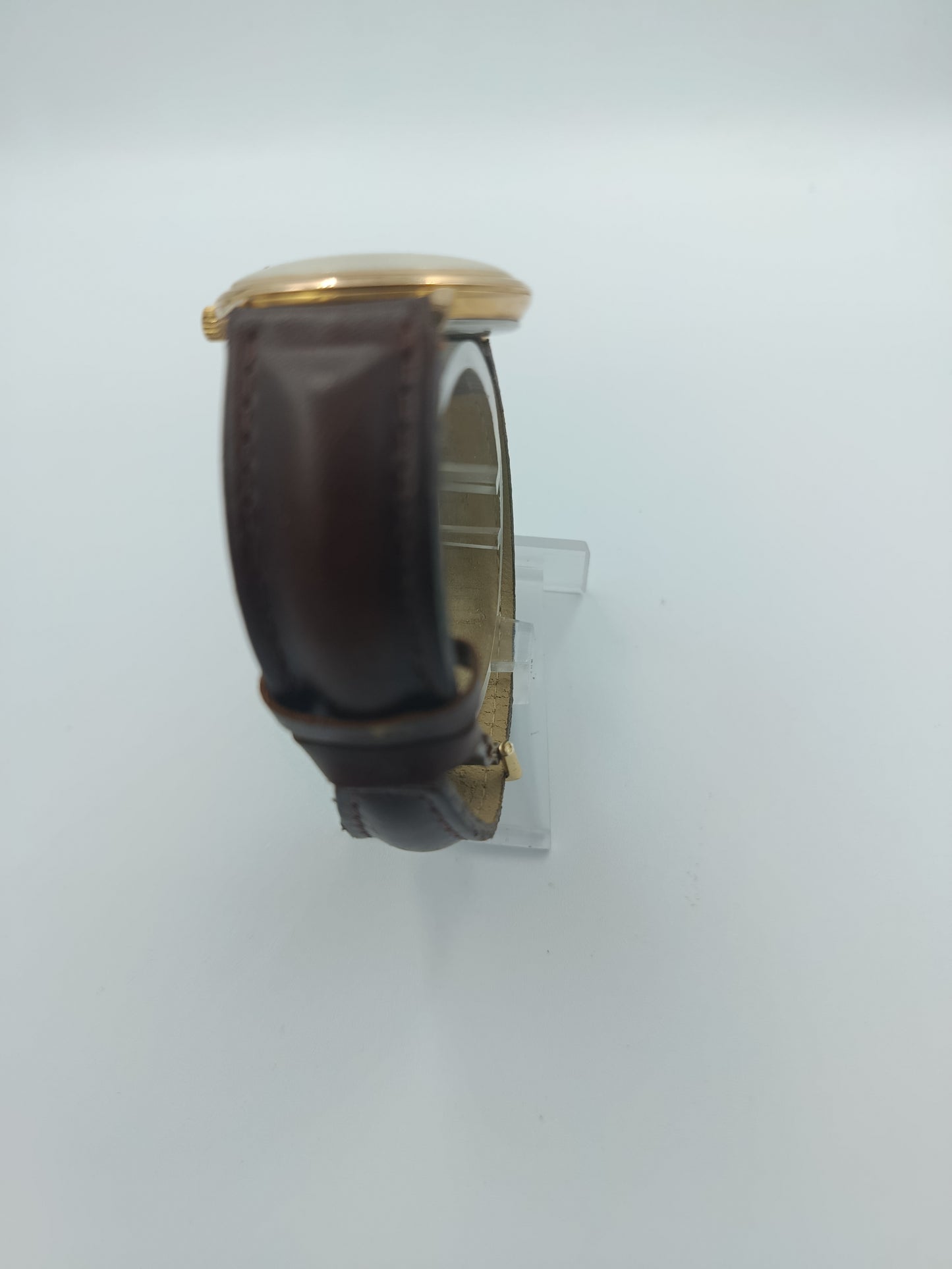 Uhr Klassische Omega Handaufzugsuhr in Gold