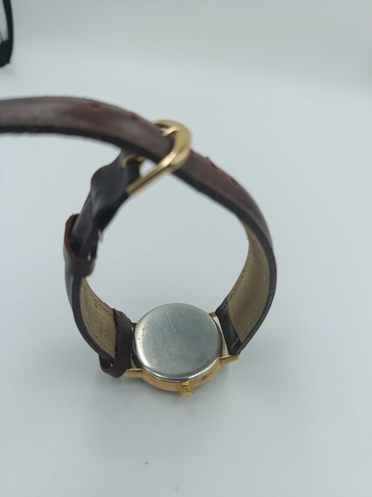 Uhr Klassische Omega Handaufzugsuhr in Gold