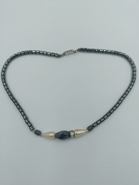 Hämatit-Perlenkette mit Perlenimitat & Strass