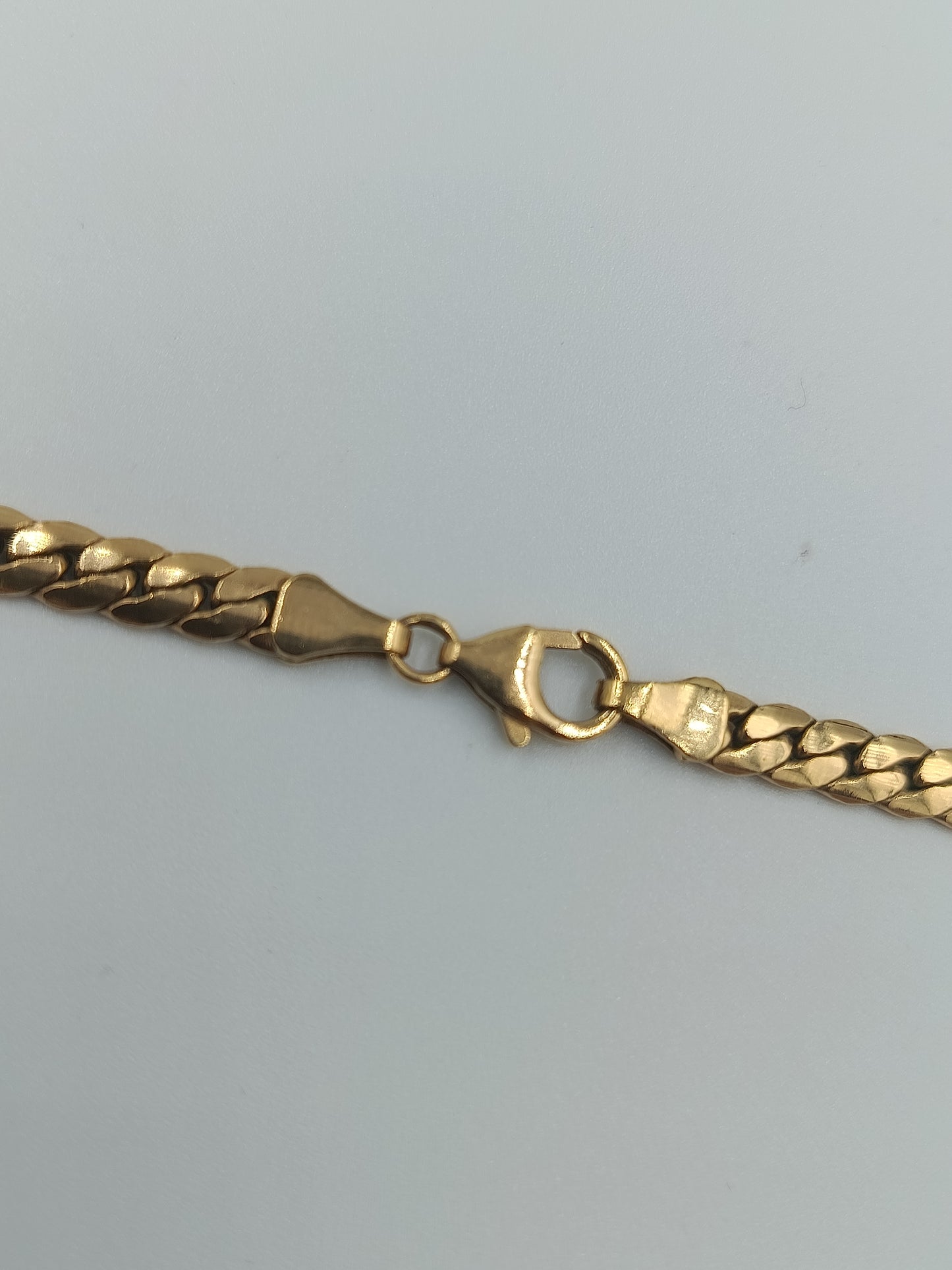 Vergoldete Panzerkette