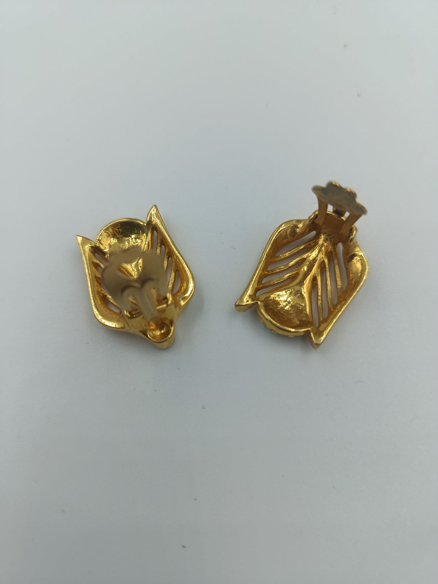 Vintage Clip-Ohrringe in Gold mit Strass