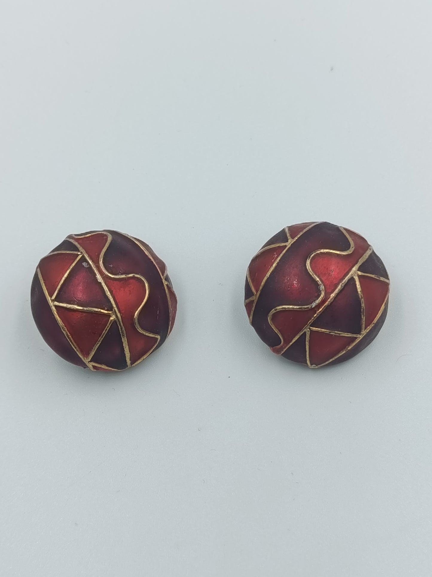 Runde Ohrclips im Rot-Gold-Design