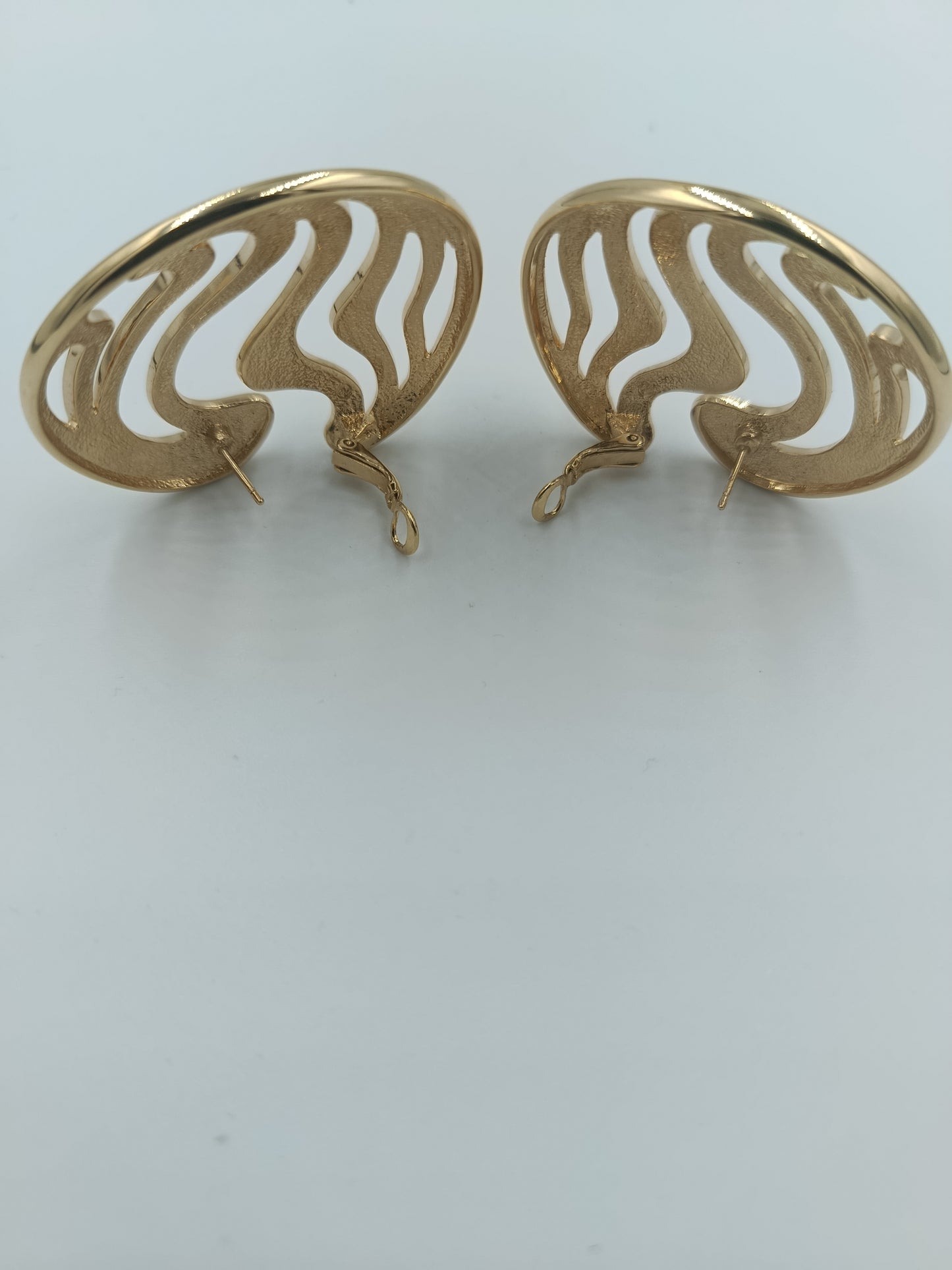 Elegante Vintage-Ohrringe im Wellen-Design