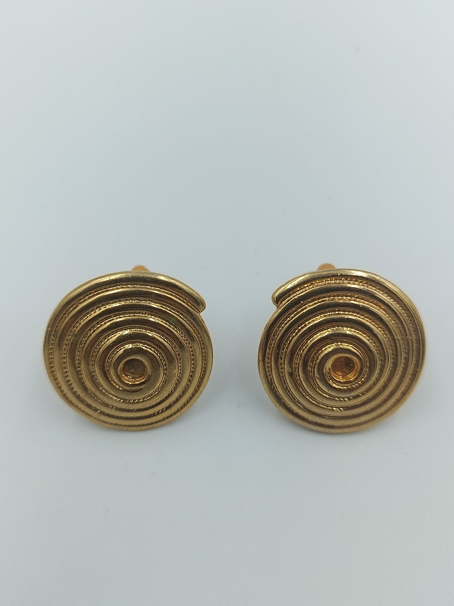 Goldfarbene Vintage Ohrclips, Rund mit Kreisdesign