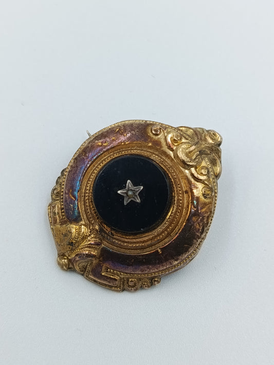 Antike Brosche mit schwarzem Onyx und Perlenstern