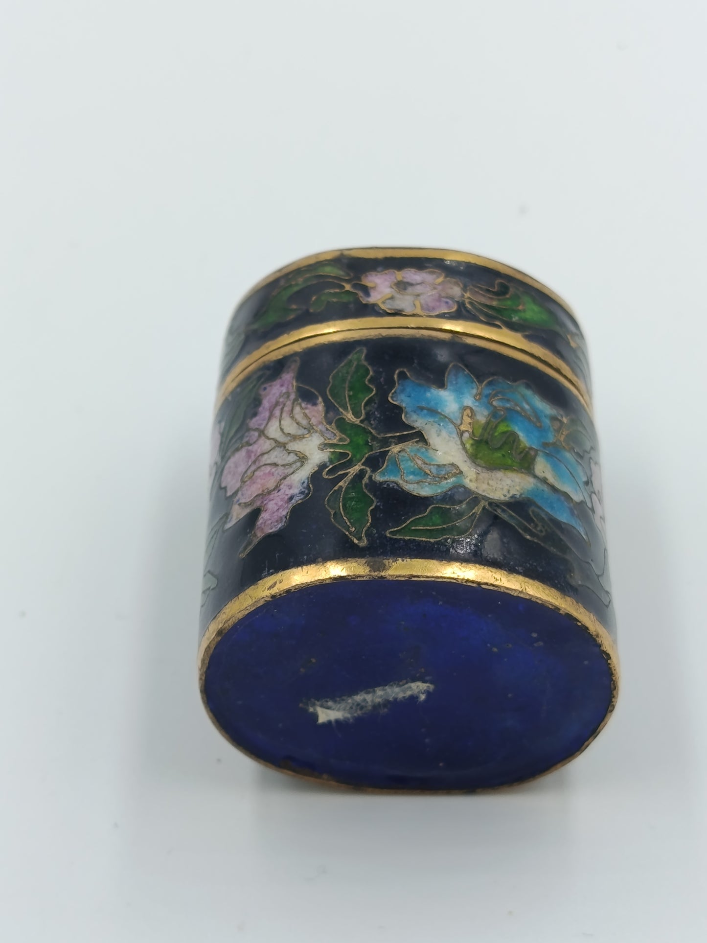Antikes Cloisonné-Döschen mit floraler Emaille