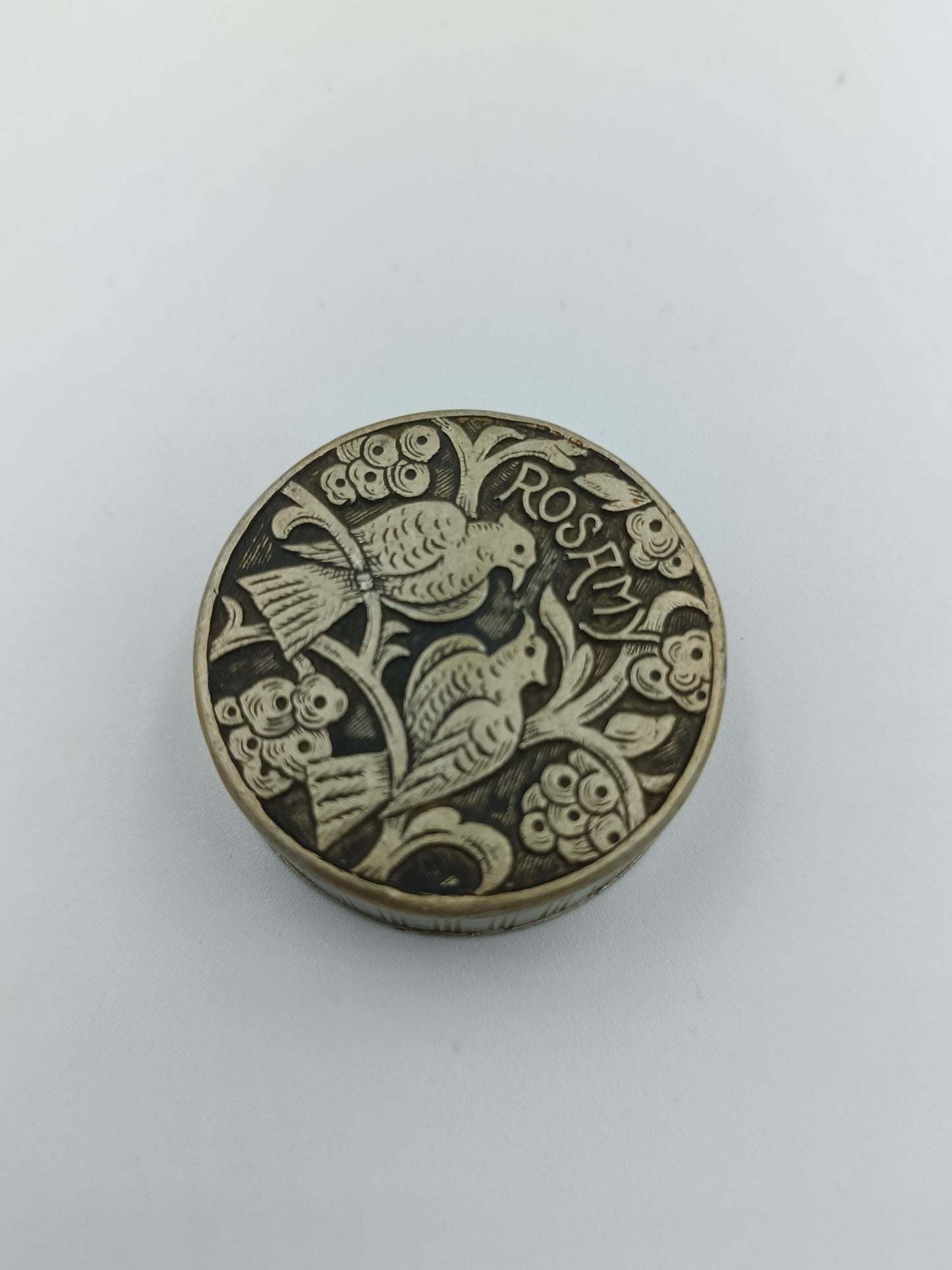 Runde Vintage-Dose „ROSAMY“ mit Vogelmotiv