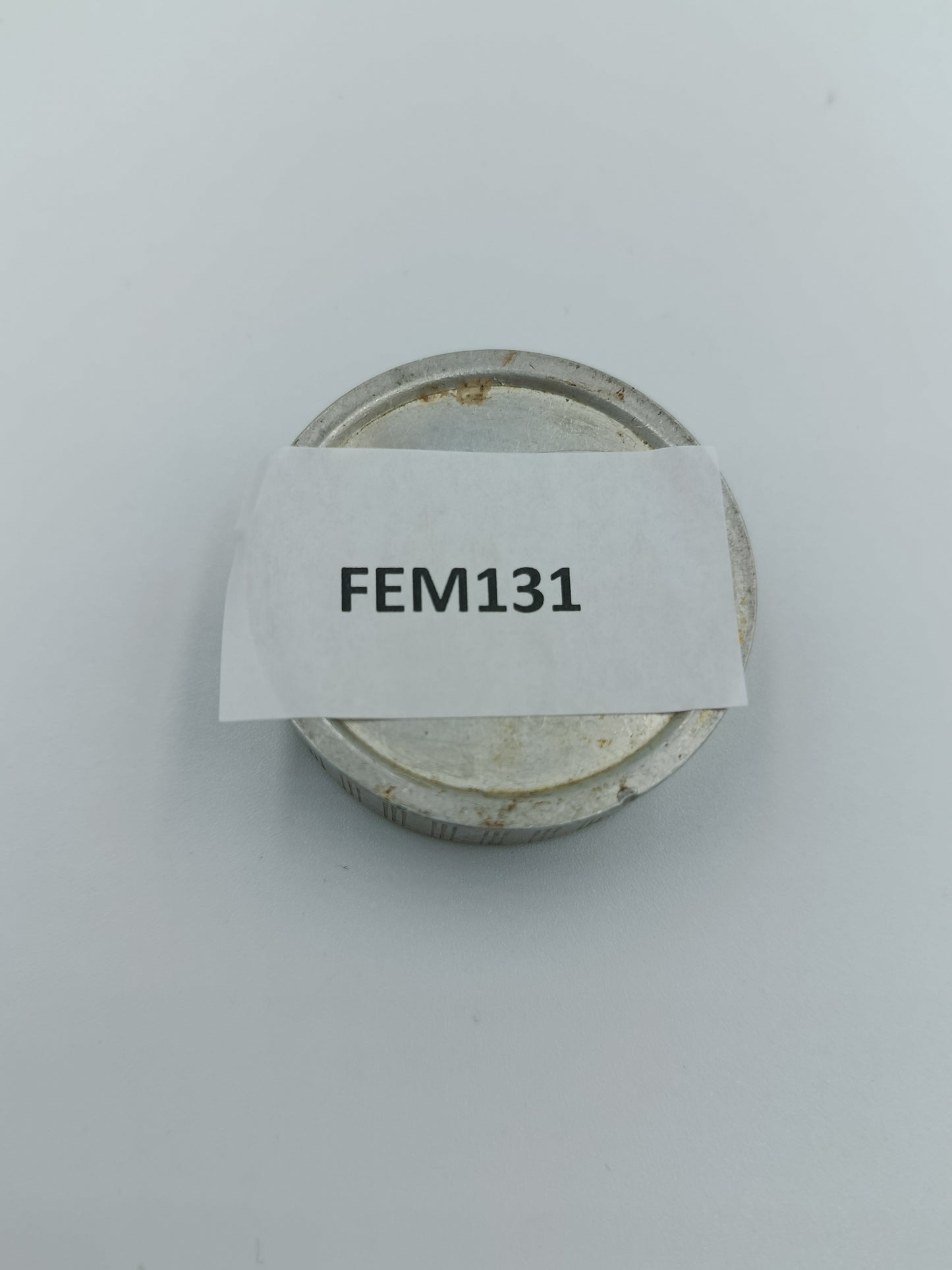 Runde Vintage-Dose „ROSAMY“ mit Vogelmotiv