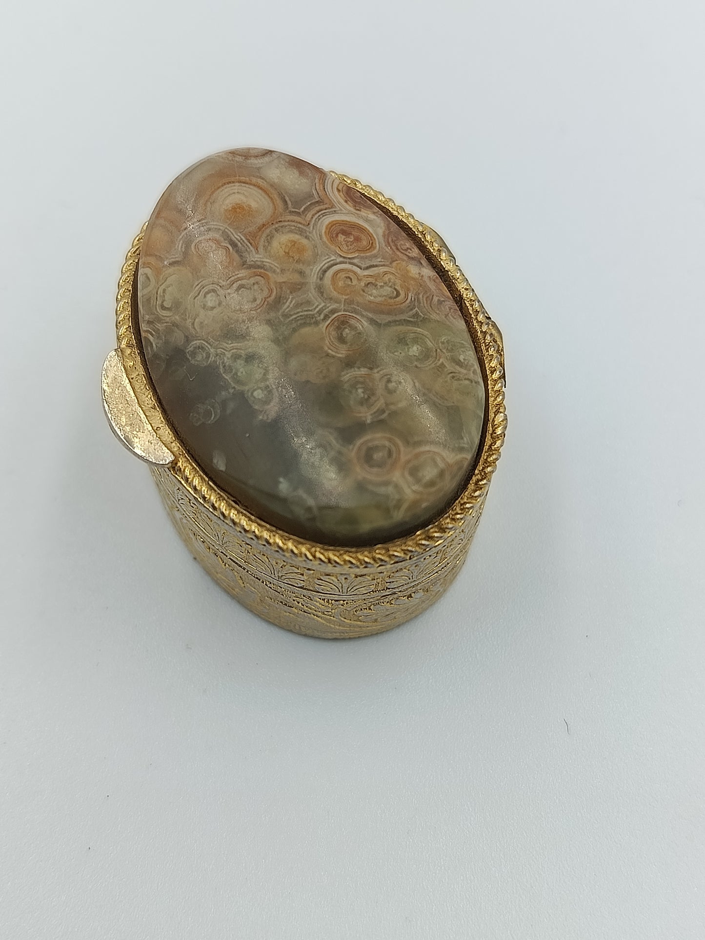 Antike Pillendose mit Achatdeckel