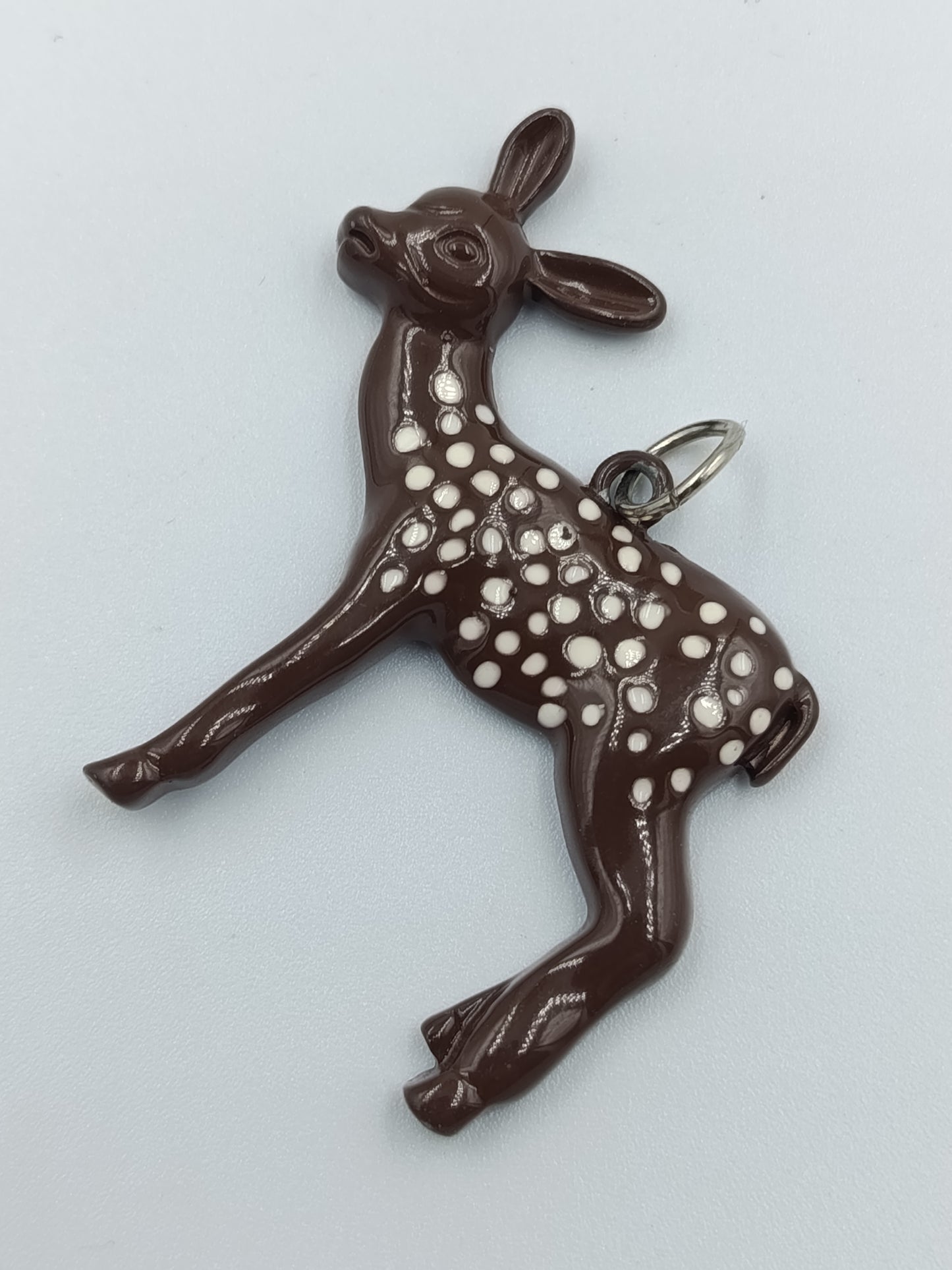 Vintage Kunststoffanhänger „Rehkitz“