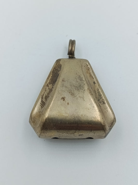 Vintage Metall-Glockenanhänger