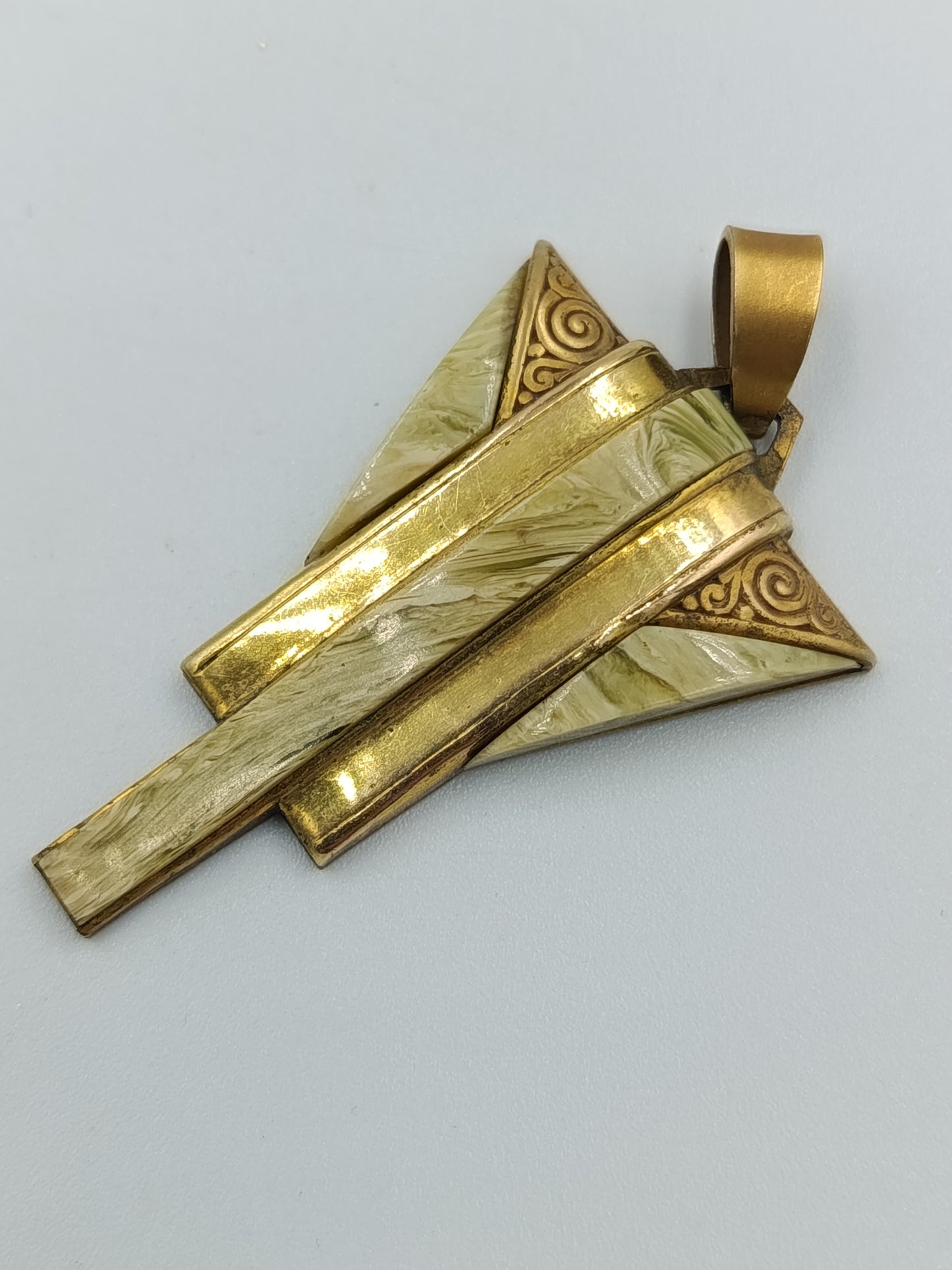 Art-Déco Anhänger von Laminor