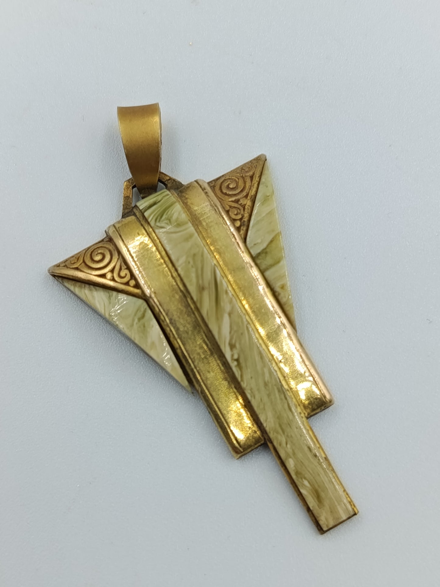 Art-Déco Anhänger von Laminor