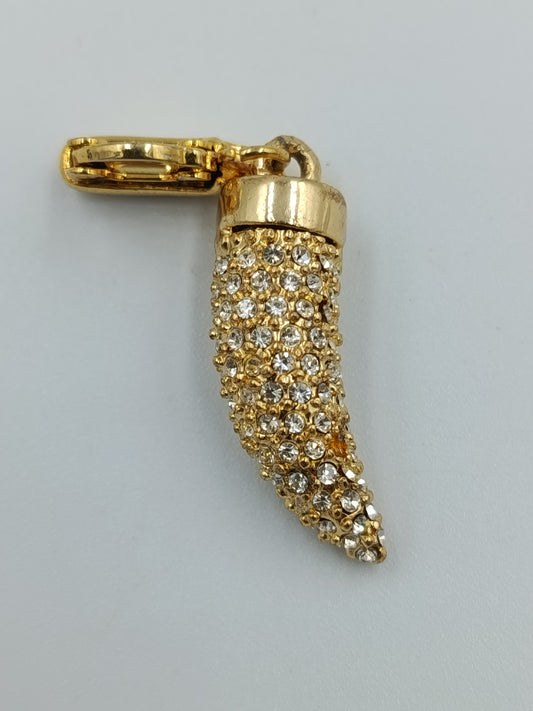 Vergoldeter Glücksbringer-Anhänger mit Strass