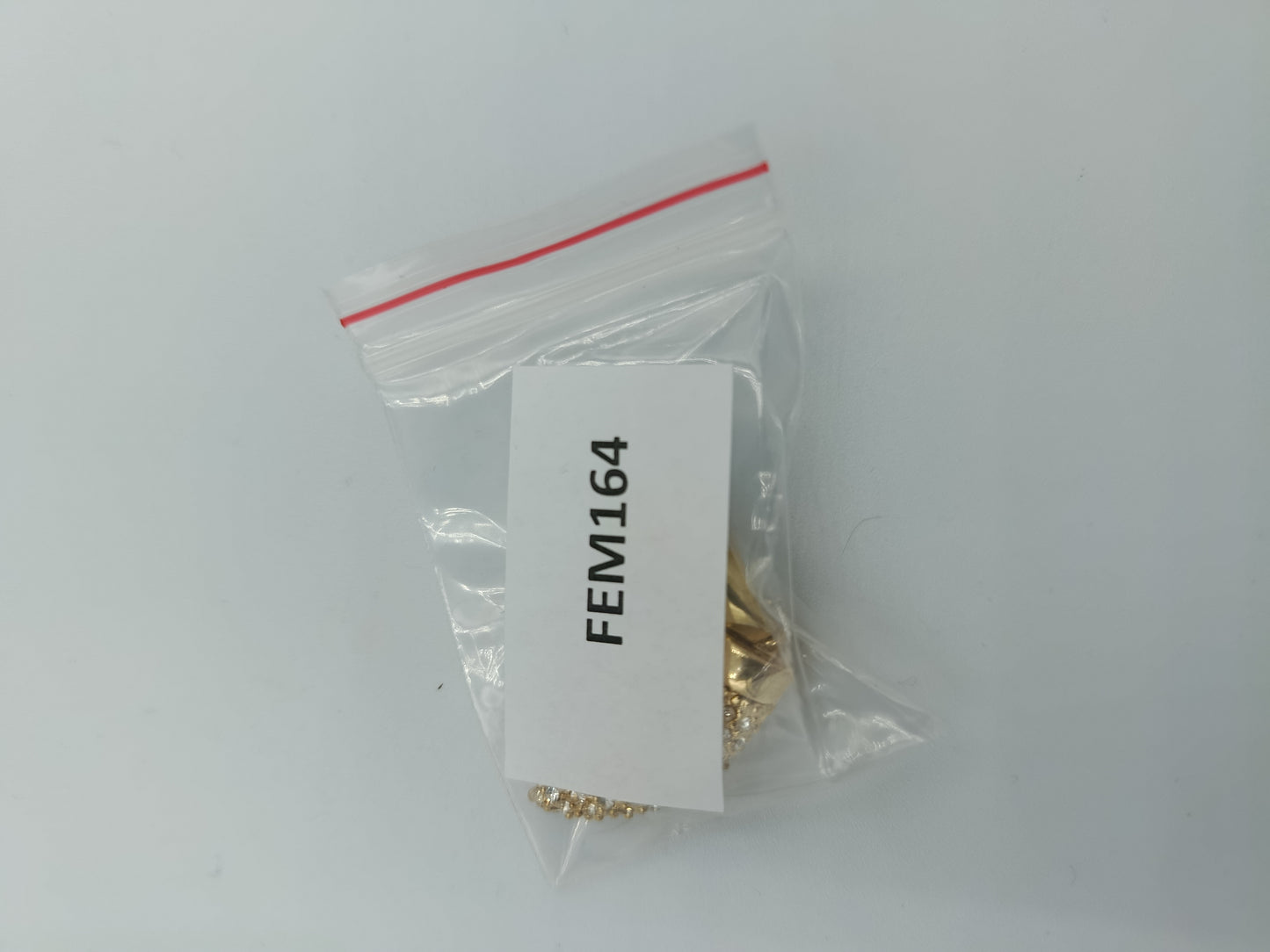 Vergoldeter Glücksbringer-Anhänger mit Strass