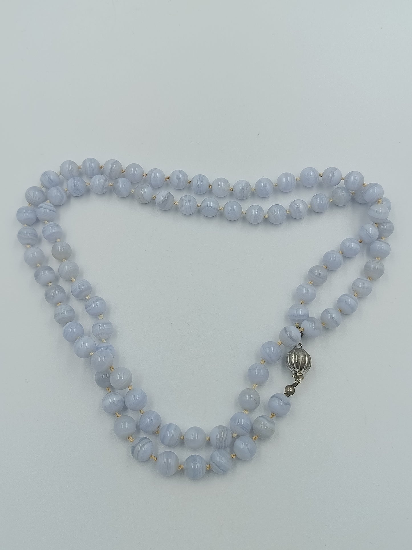 Lange Chalcedon-Kette