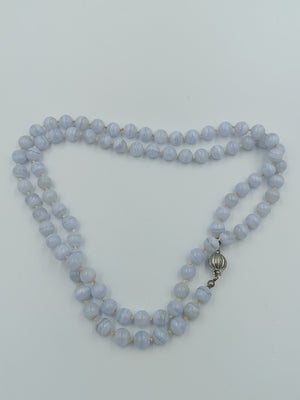 Lange Chalcedon-Kette