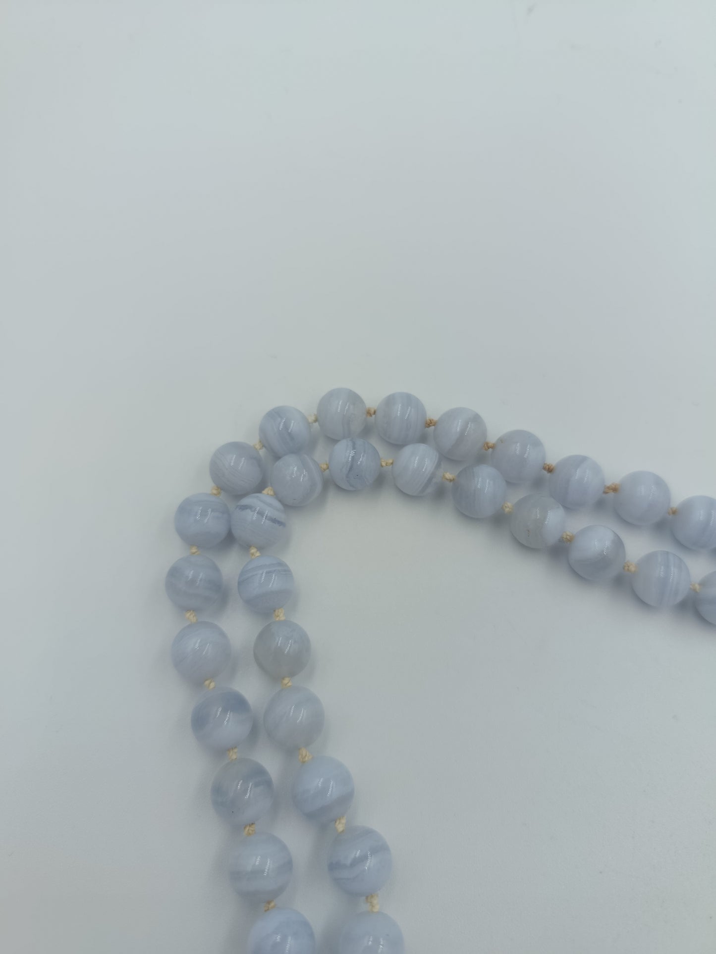 Lange Chalcedon-Kette