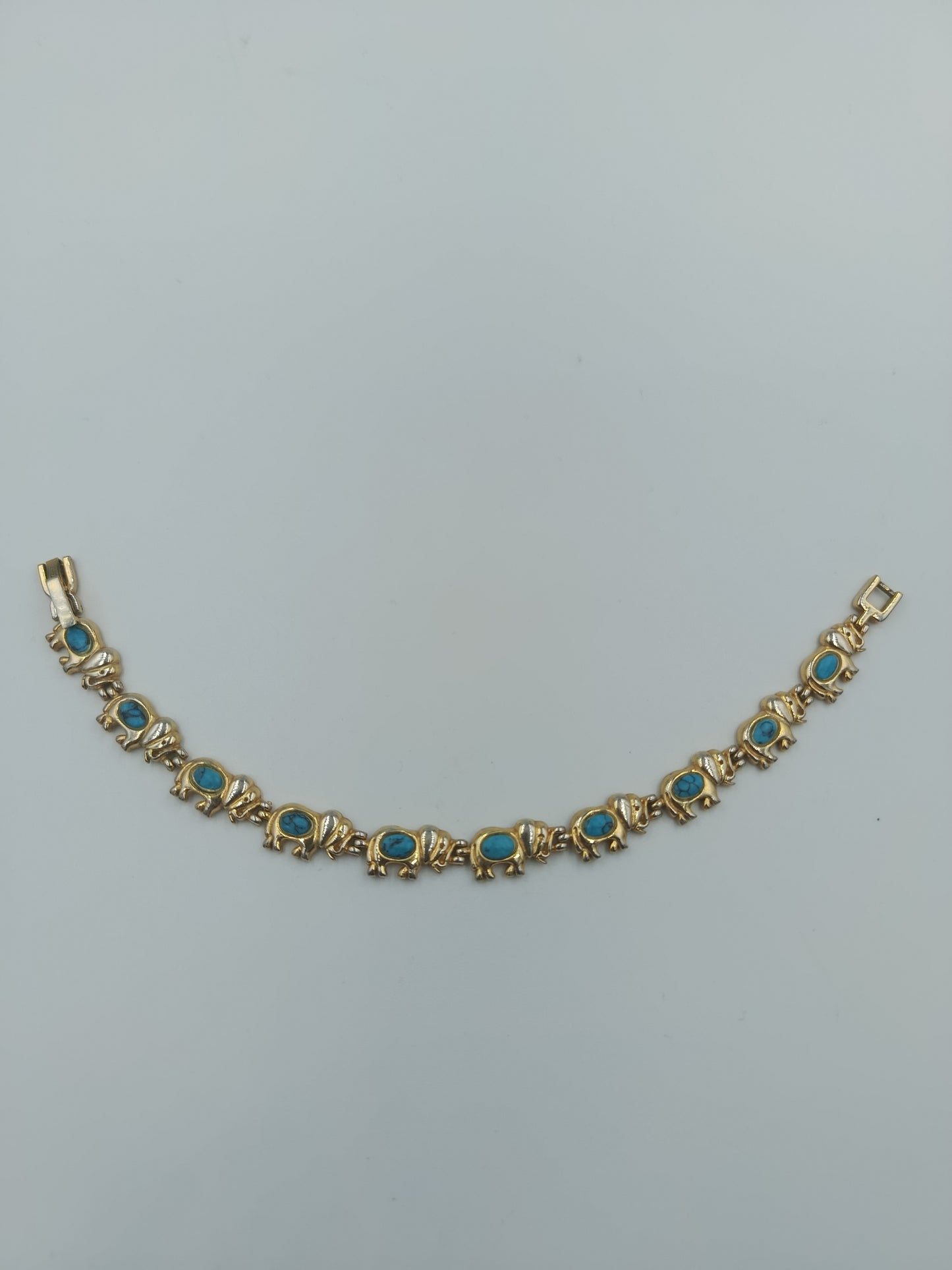 Vergoldetes Elefanten-Armband mit Türkis