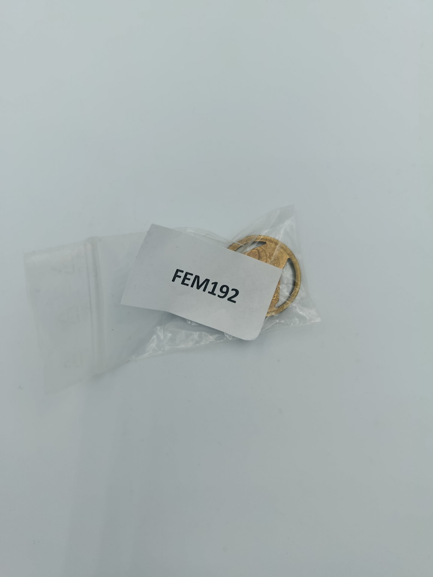 Rundes Anhänger-Medaillon mit Gravur