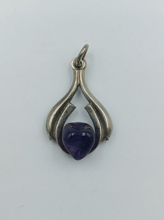 Vintage-Anhänger mit Amethyst-Tropfen