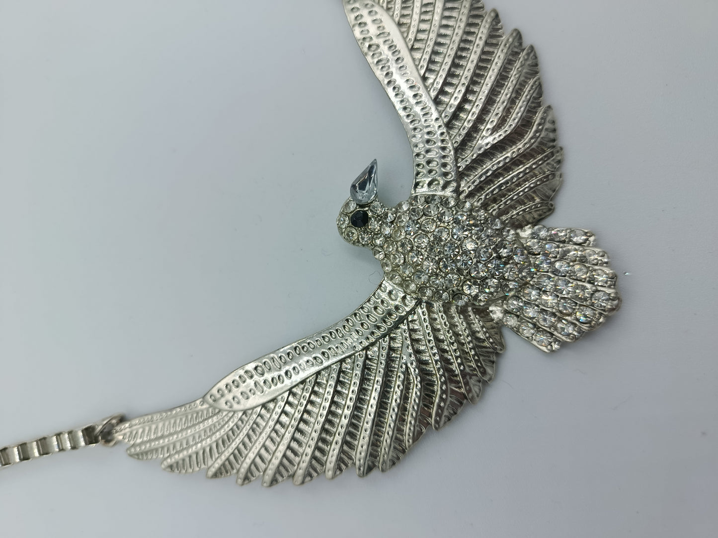 Statement-Collier mit Strass-Vogelmotiv