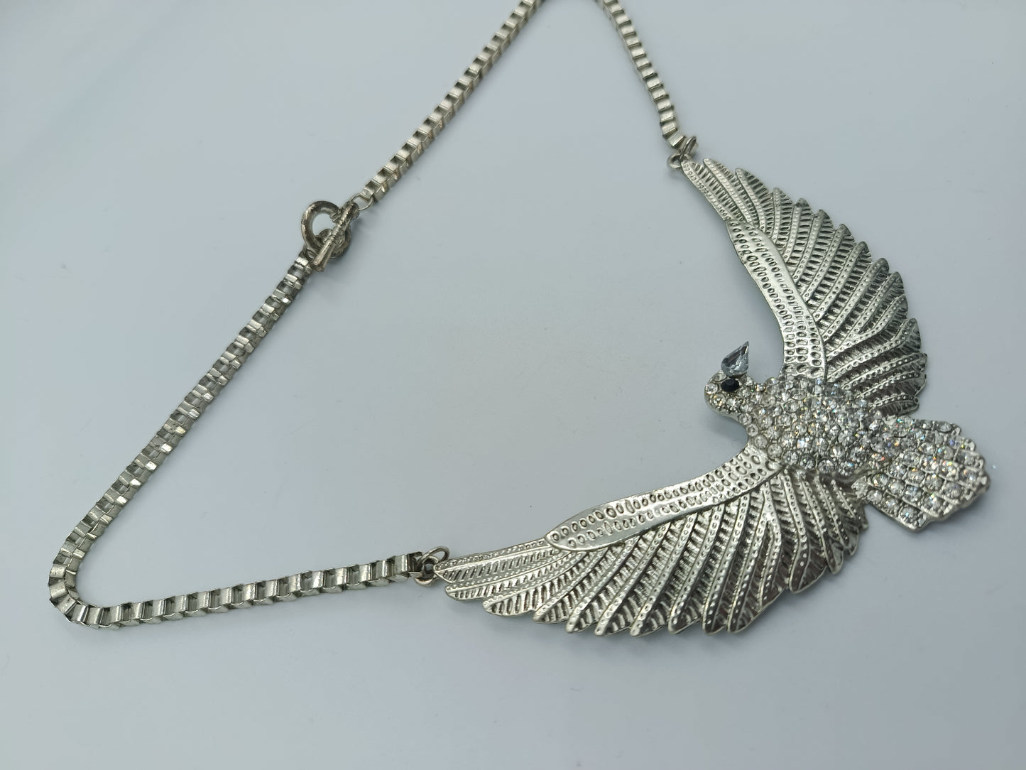 Statement-Collier mit Strass-Vogelmotiv
