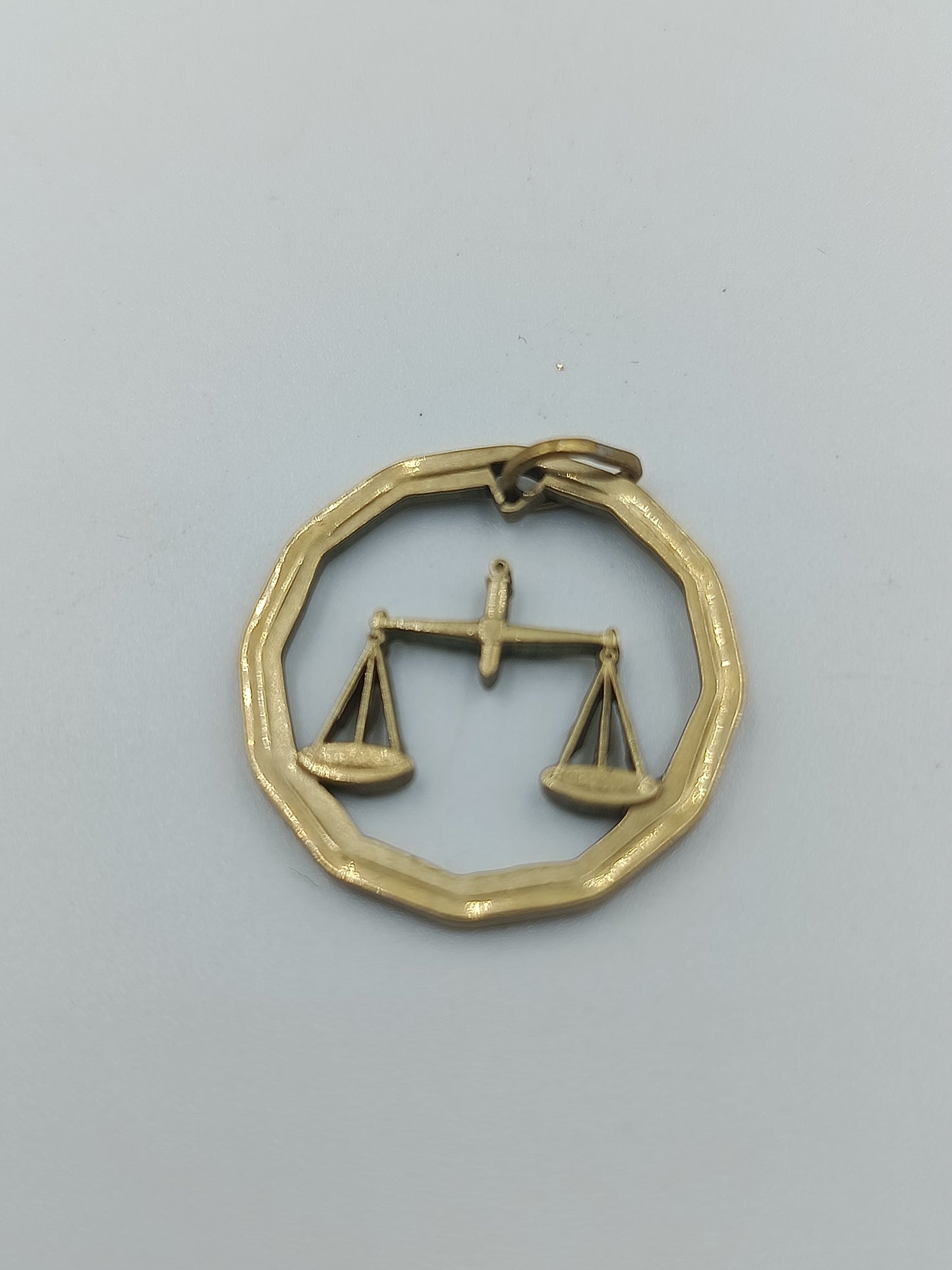 Vintage-Anhänger „Waage“ aus Messing