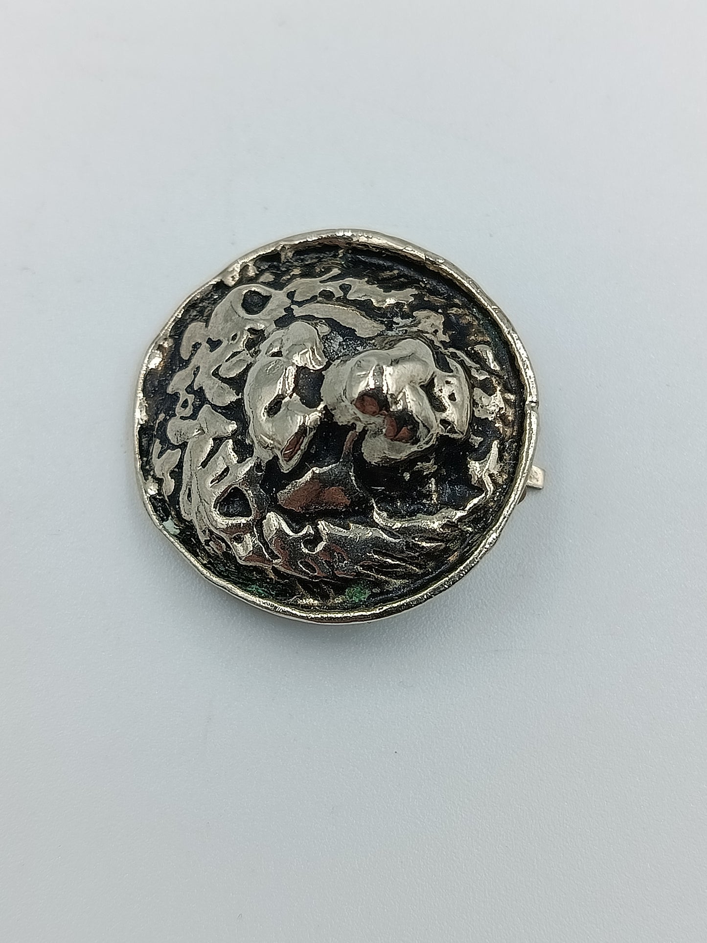 Vintage Clip-Ohrring im Antik-Look