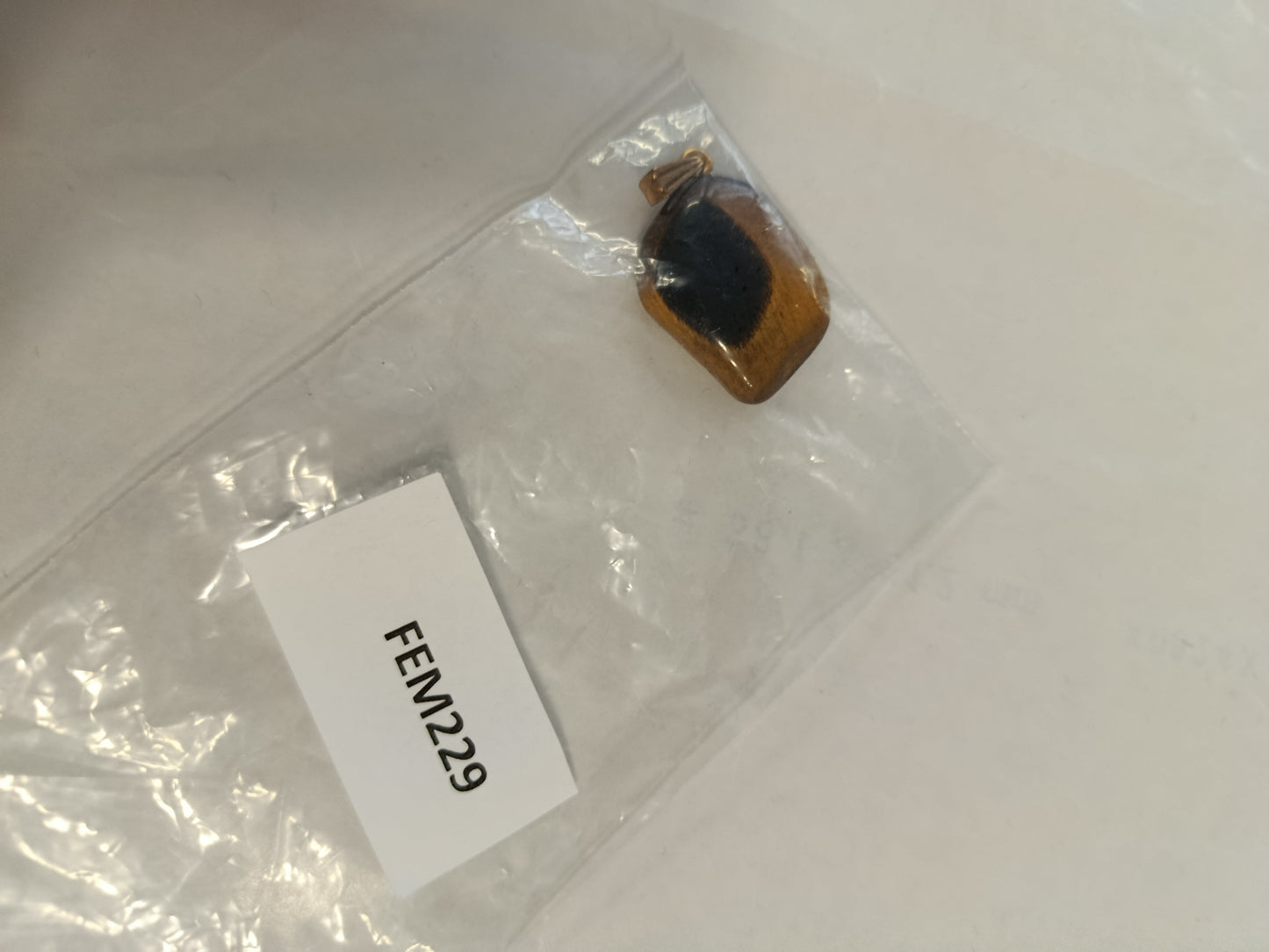 Anhänger mit Tigerauge