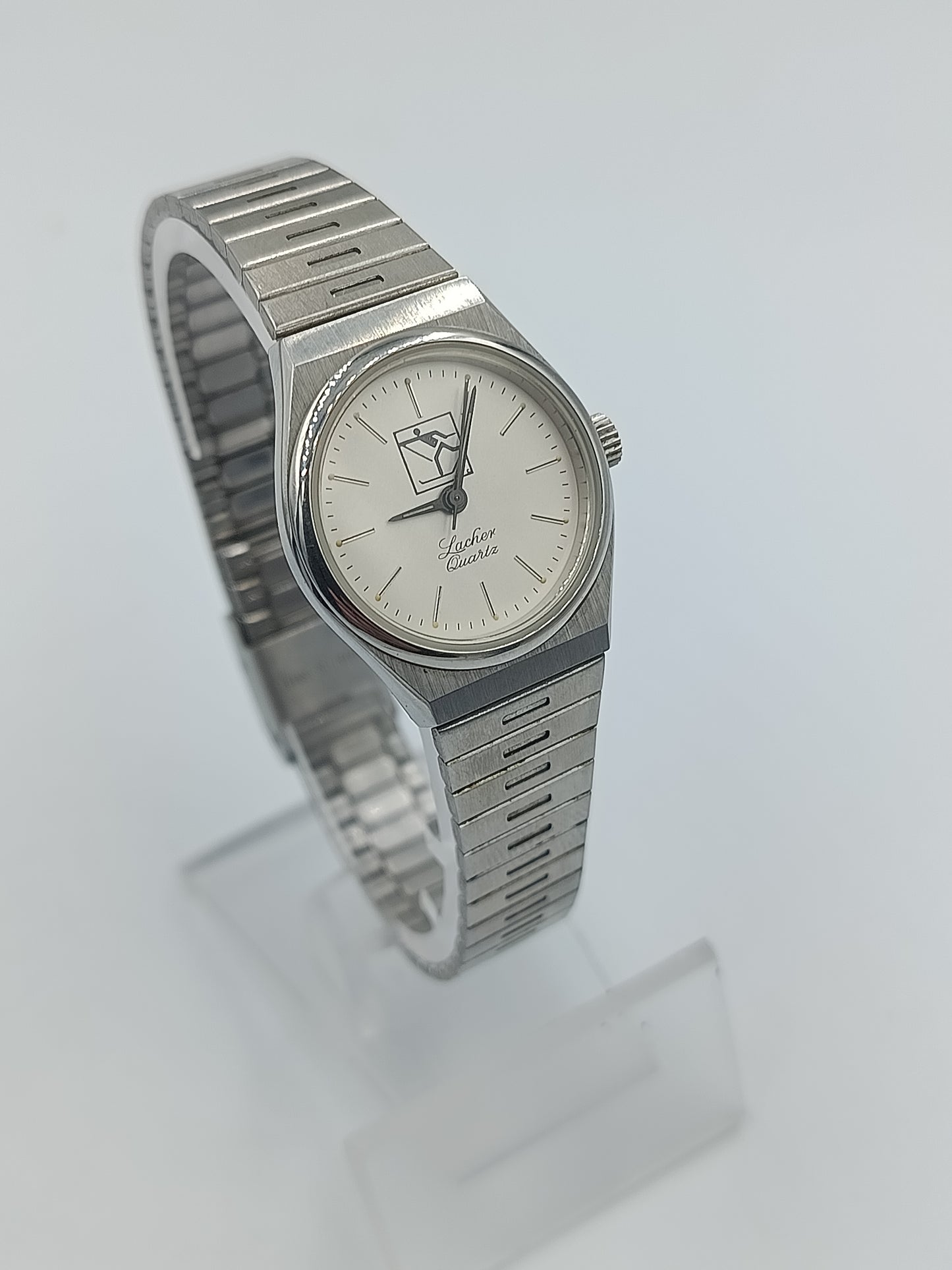 Lacher Quartz Armbanduhr aus Edelstahl