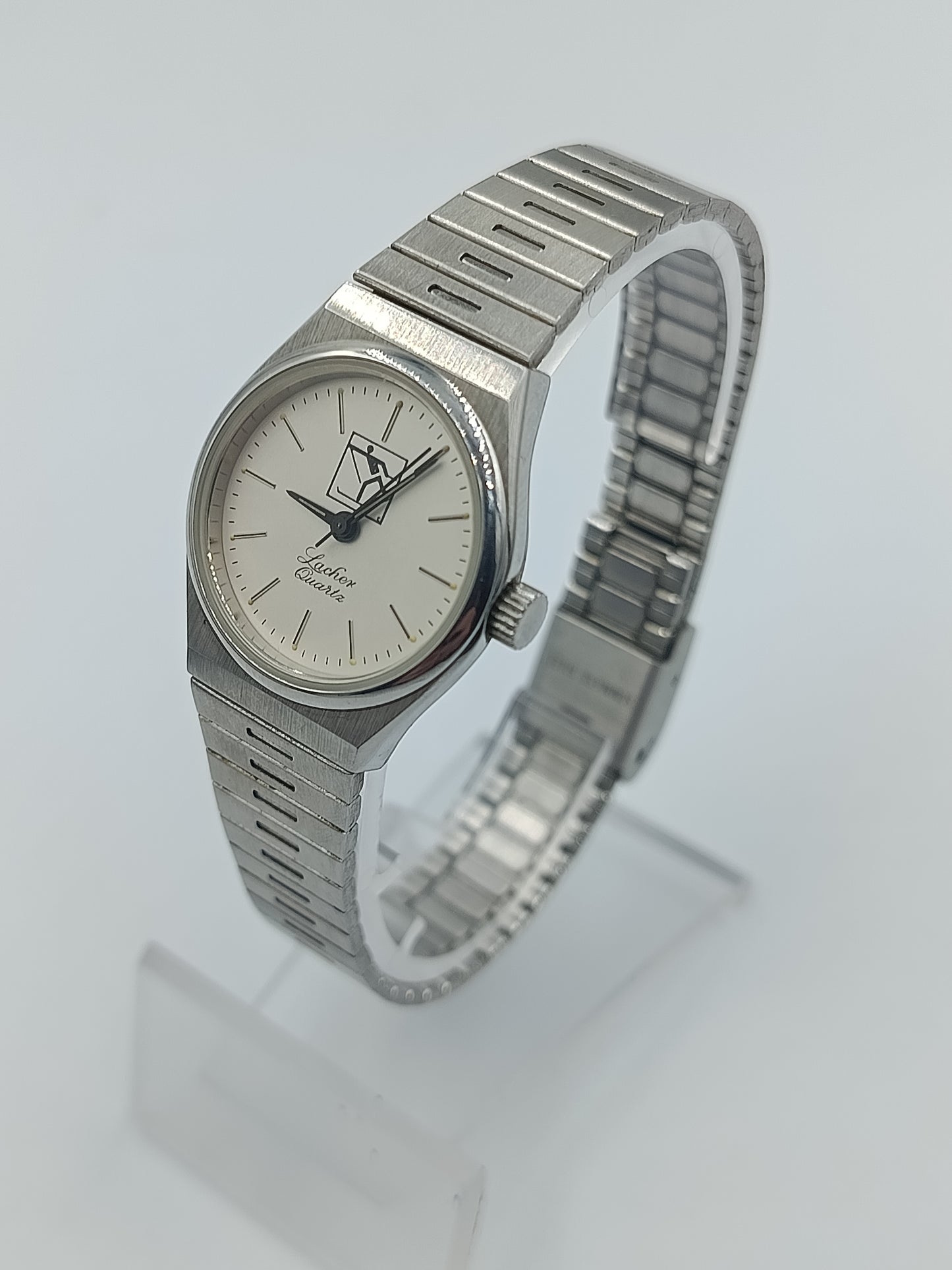 Lacher Quartz Armbanduhr aus Edelstahl
