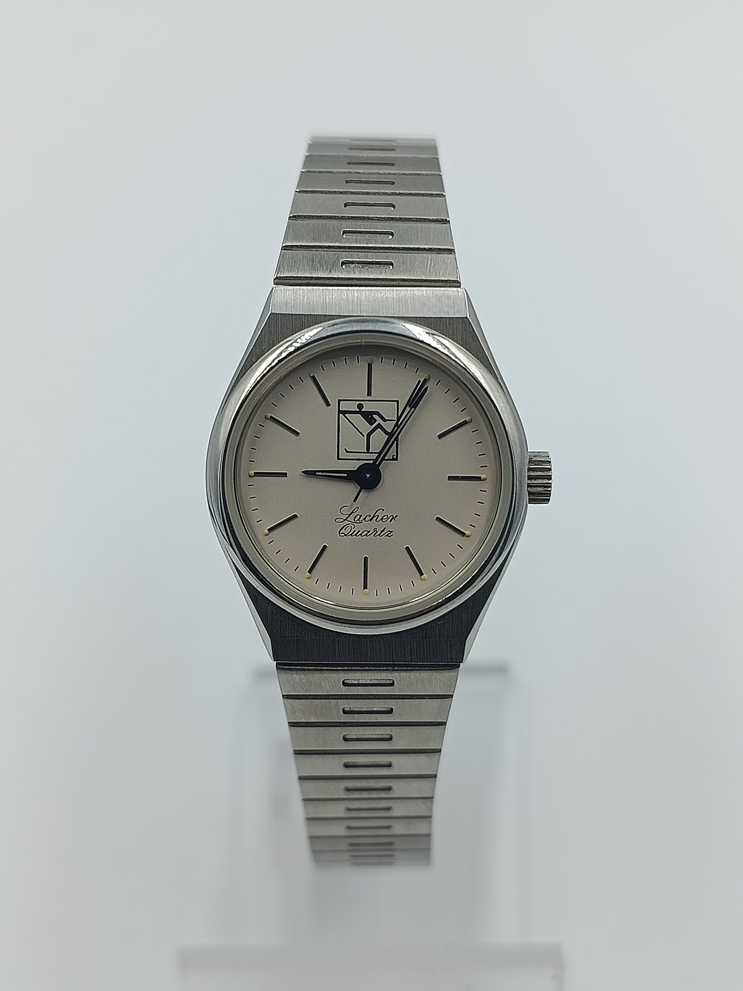 Lacher Quartz Armbanduhr aus Edelstahl