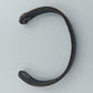 Dunkles Lederarmband mit keltischem Muster