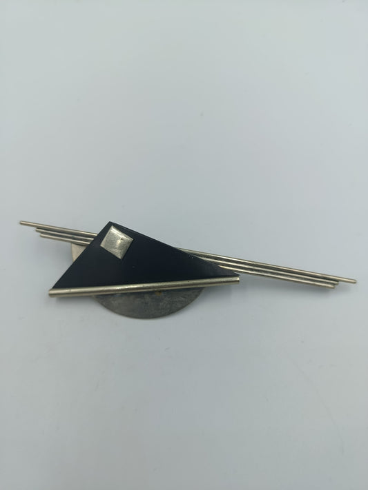 Modernistische Brosche in Silberoptik