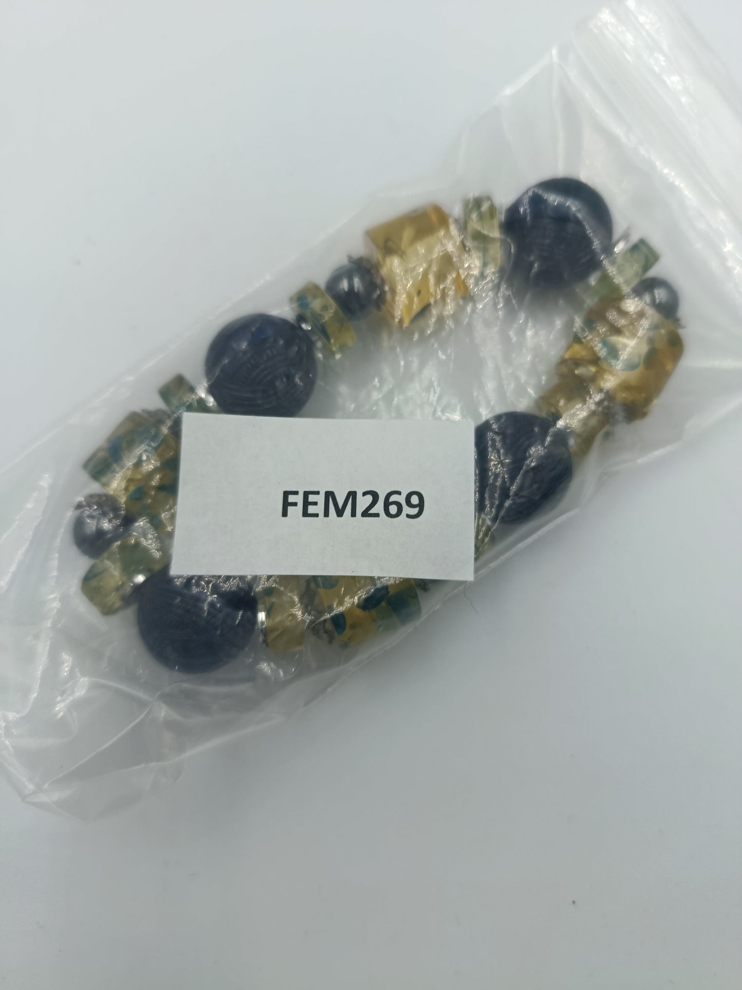 Statement-Armband mit Gelb- und Blautönen