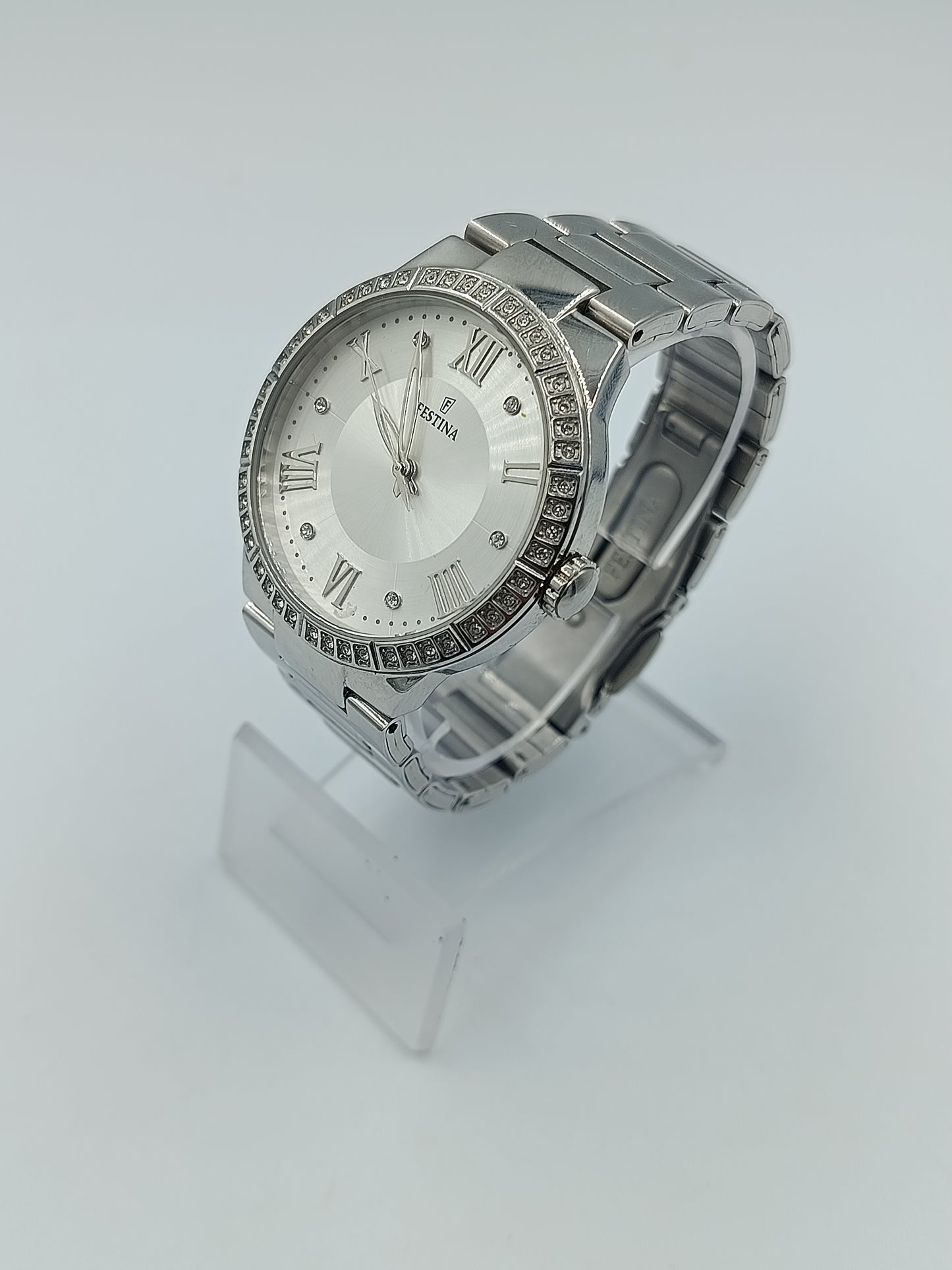 Festina Armbanduhr mit Strasslünette