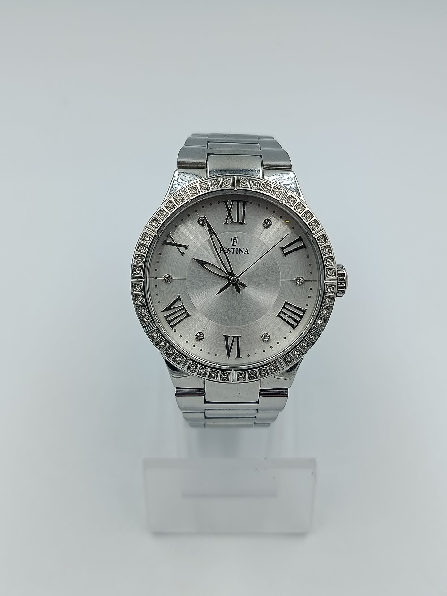 Festina Armbanduhr mit Strasslünette