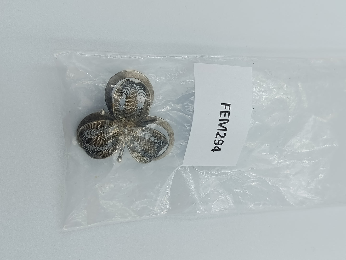 Vintage Filigran-Schmetterlingsbrosche aus Silber