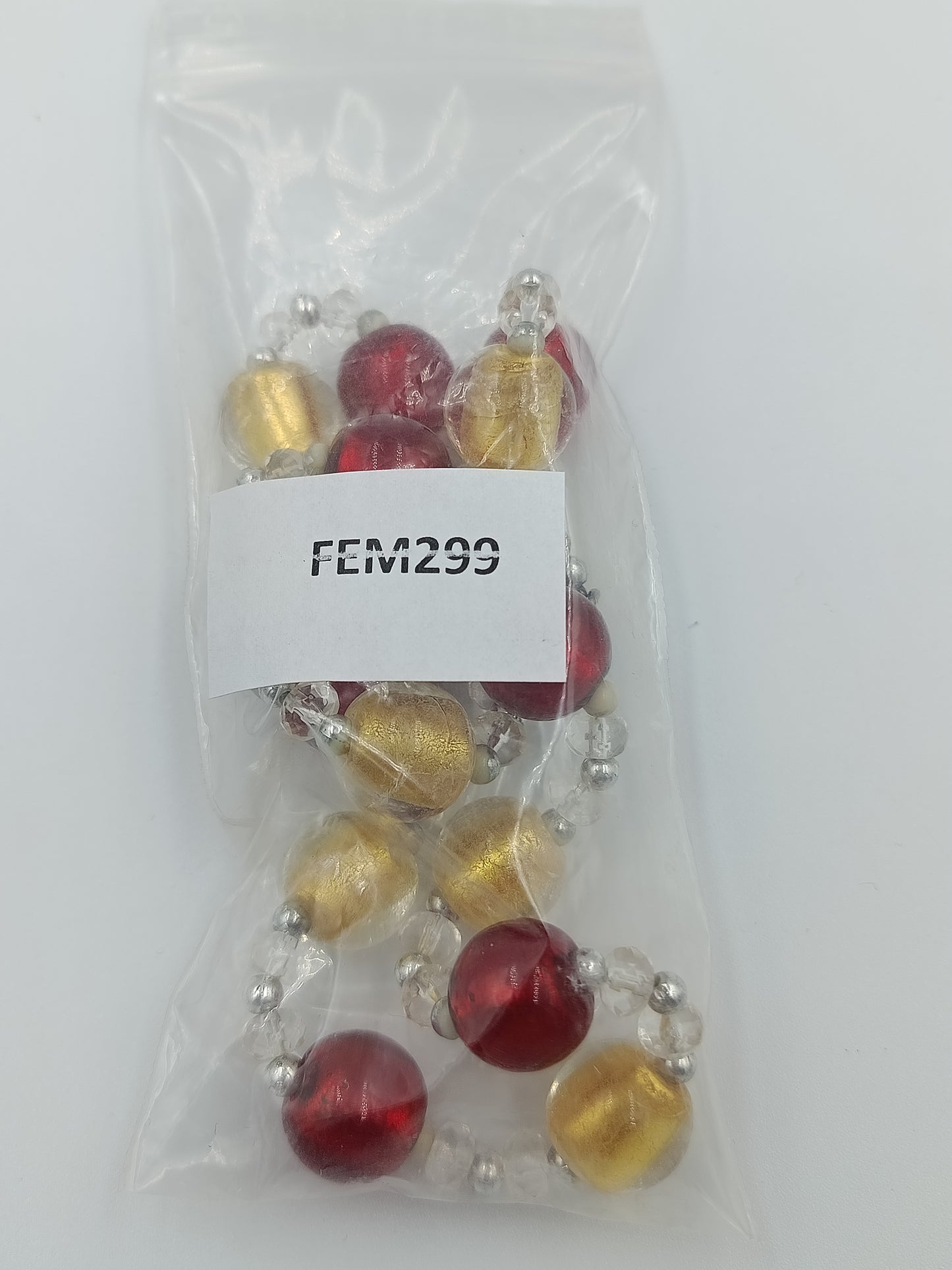 Glasperlenkette in Rot & Gold mit Silberdetails