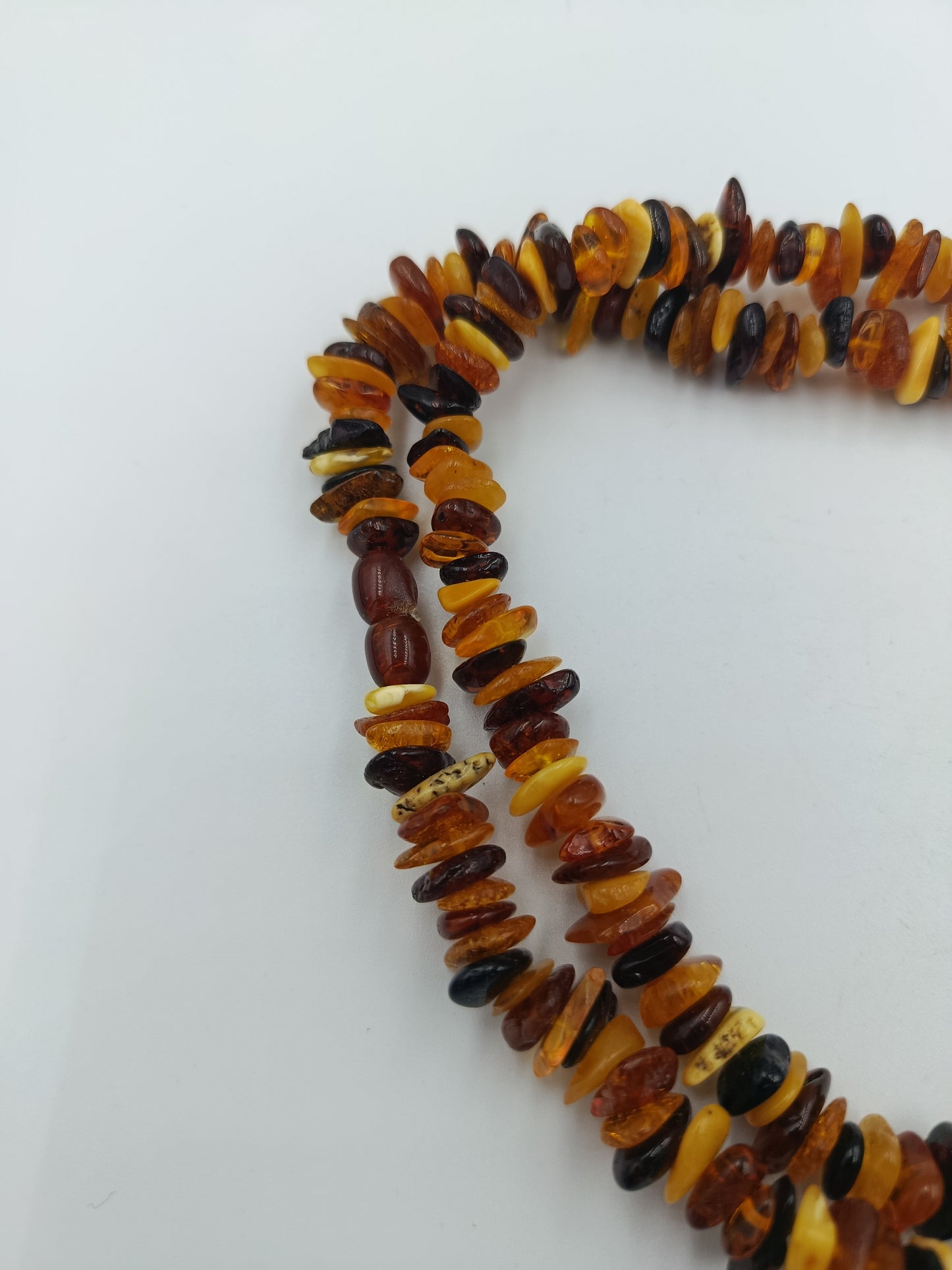 Klassische Bernsteinkette aus Naturbernstein